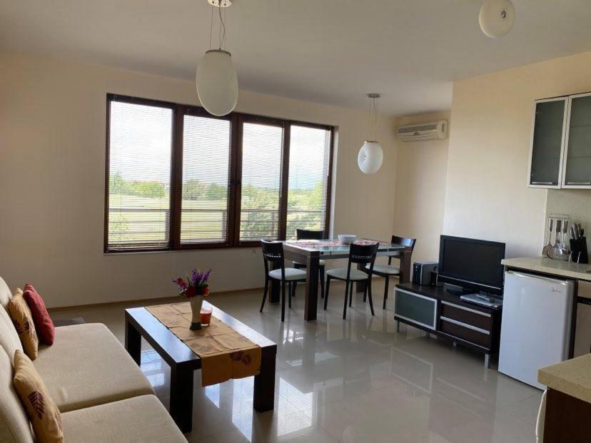 Lighthouse Golf Resort Private Apartment Sunrise Balchik Extérieur photo